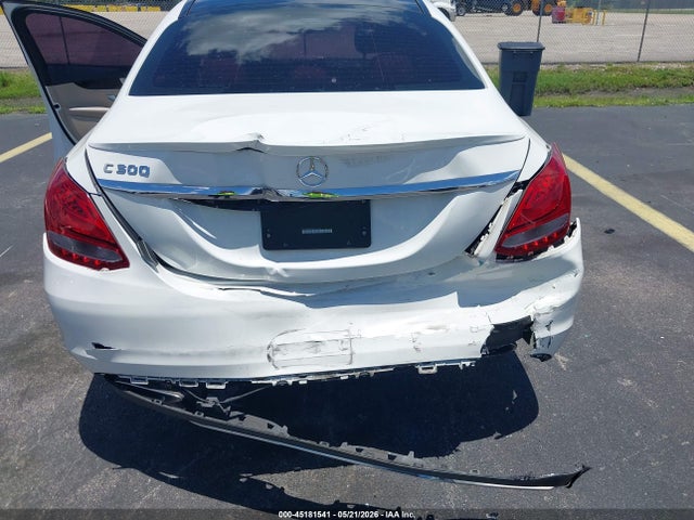 Продаж на аукціоні авто 2018 Mercedes-benz C 300, vin: 55SWF4JB9JU279093, номер лоту: 45181541