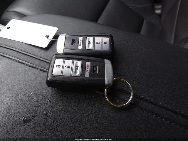 45181558 :رقم المزاد ، 19UUB2F3XHA001205 vin ، 2017 Acura Tlx V6 مزاد بيع