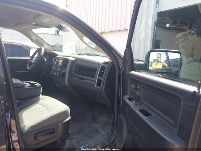 Продаж на аукціоні авто 2018 Ram 1500 Tradesman  4x4 5'7 Box, vin: 1C6RR7KG1JS315869, номер лоту: 45181564