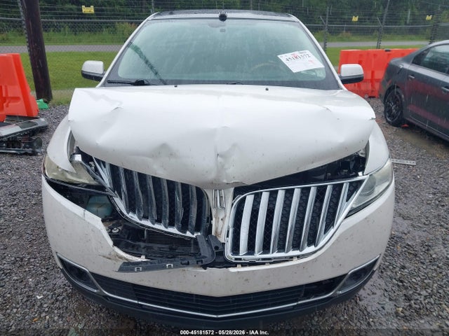 Продаж на аукціоні авто 2011 Lincoln Mkx, vin: 2LMDJ6JK9BBJ28546, номер лоту: 45181572