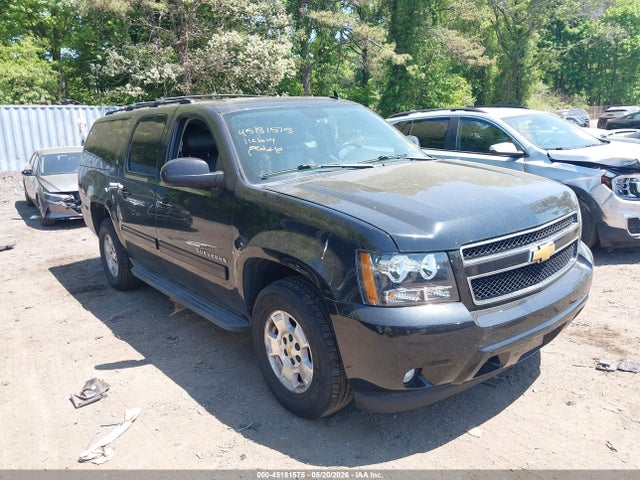 45181575 :رقم المزاد ، 1GNSKJE30BR364677 vin ، 2011 Chevrolet Suburban 1500 Lt1 مزاد بيع