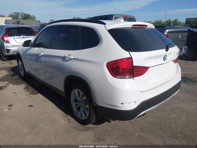 2014 Bmw X1 Xdrive28i მანქანა იყიდება აუქციონზე, vin: WBAVL1C56EVY14977, აუქციონის ნომერი: 45181582