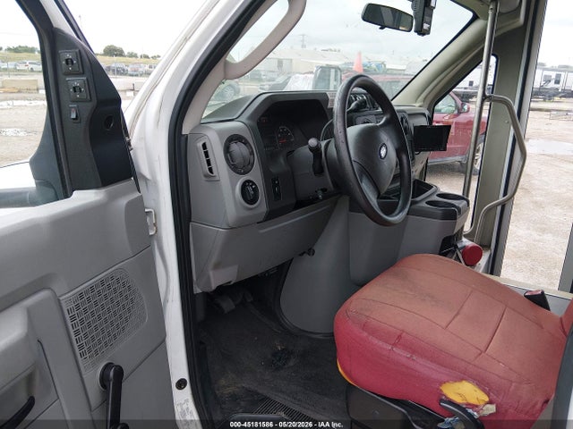 Продаж на аукціоні авто 2013 Ford E-350 Cutaway, vin: 1FDEE3FL0DDA42110, номер лоту: 45181586