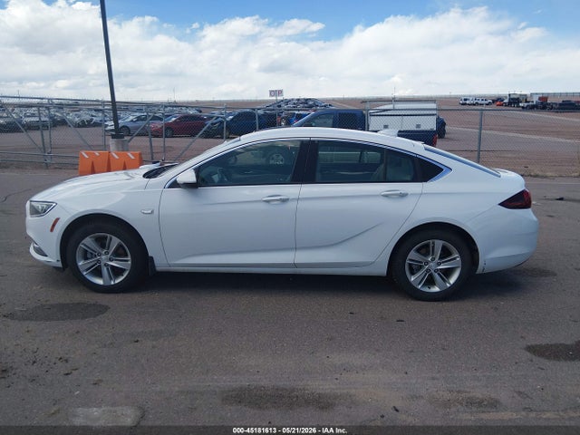 Продажа на аукционе авто 2018 Buick Regal Sportback Preferred, vin: W04GL6SX1J1075668, номер лота: 45181613