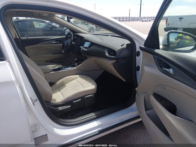 Продажа на аукционе авто 2018 Buick Regal Sportback Preferred, vin: W04GL6SX1J1075668, номер лота: 45181613