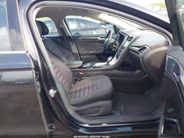 45181622 :رقم المزاد ، 3FA6P0HR7DR232258 vin ، 2013 Ford Fusion Se مزاد بيع