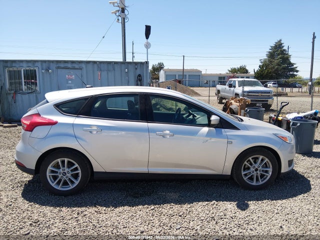 Ford FOCUS SE 2018 1FADP3K28JL254025 Image 13