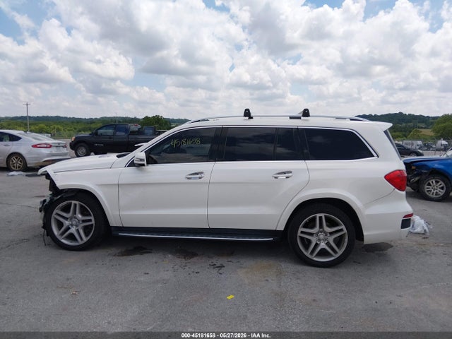 Продажа на аукционе авто 2015 Mercedes-benz Gl 550 4matic, vin: 4JGDF7DEXFA533681, номер лота: 45181658