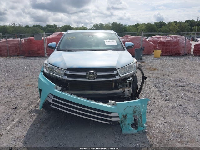 Продажа на аукционе авто 2019 Toyota Highlander Xle, vin: 5TDKZRFH5KS559978, номер лота: 45181686