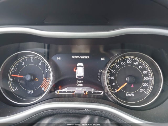 45181700 :رقم المزاد ، 1C4PJMBS2FW789534 vin ، 2015 Jeep Cherokee Trailhawk مزاد بيع