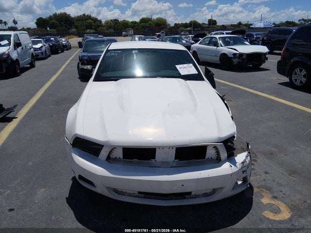 45181761 :رقم المزاد ، 1ZVBP8AMXC5244652 vin ، 2012 Ford Mustang V6 مزاد بيع