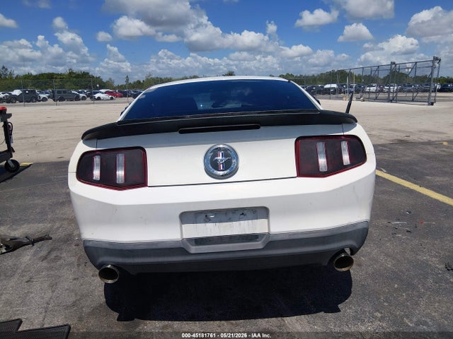 45181761 :رقم المزاد ، 1ZVBP8AMXC5244652 vin ، 2012 Ford Mustang V6 مزاد بيع