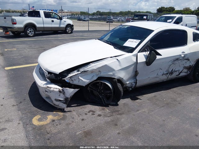 45181761 :رقم المزاد ، 1ZVBP8AMXC5244652 vin ، 2012 Ford Mustang V6 مزاد بيع
