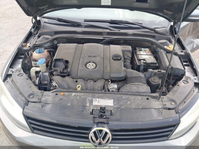45181791 :رقم المزاد ، 3VWDX7AJ3BM367078 vin ، 2011 Volkswagen Jetta 2.5l Se مزاد بيع