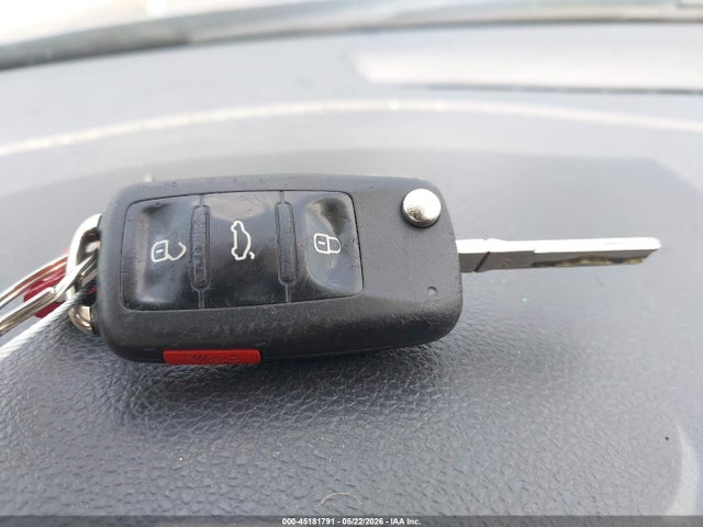 45181791 :رقم المزاد ، 3VWDX7AJ3BM367078 vin ، 2011 Volkswagen Jetta 2.5l Se مزاد بيع