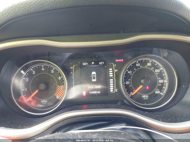 Jeep Cherokee Latitude 2015 1C4PJLCS0FW531389 Image 7