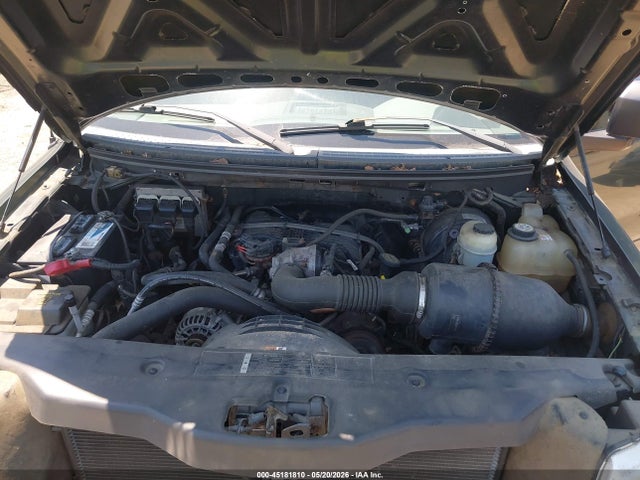 2006 Ford F-150 Stx/xl/xlt მანქანა იყიდება აუქციონზე, vin: 1FTRF12256NA13882, აუქციონის ნომერი: 45181810