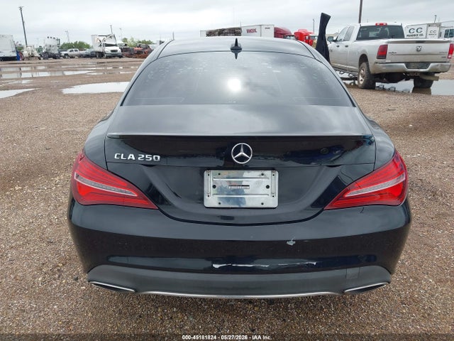 45181824 :رقم المزاد ، WDDSJ4EB3JN587425 vin ، 2018 Mercedes-benz Cla 250 مزاد بيع