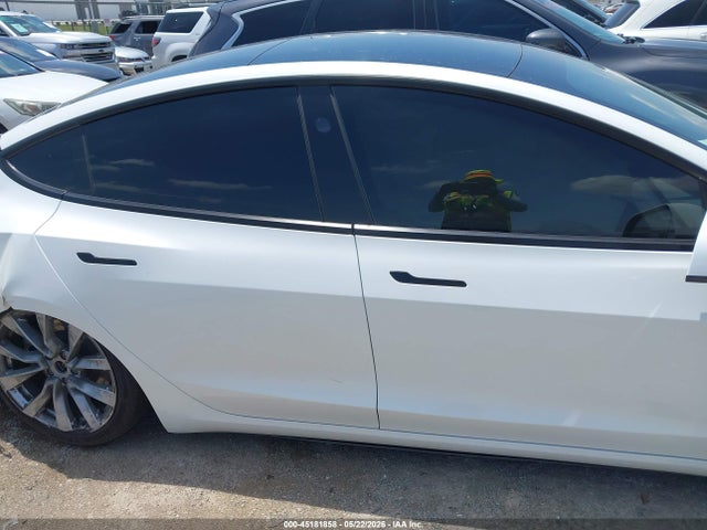 Tesla Model 3 Long Range All-wheel Drive 2025 5YJ3E1EB1SF960060 Image 12
