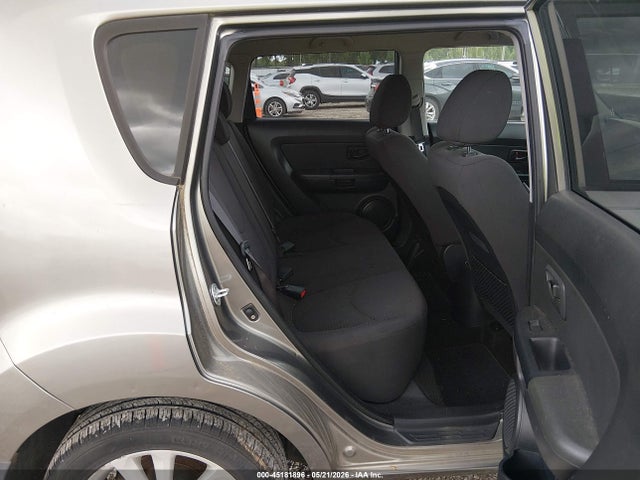 45181896 :رقم المزاد ، KNDJT2A55D7619059 vin ، 2013 Kia Soul مزاد بيع