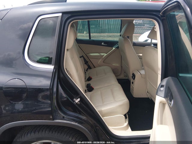Aukcja sprzedaży 2012 Volkswagen Tiguan Se, vin: WVGBV7AX5CW541864, numer aukcji: 45181909