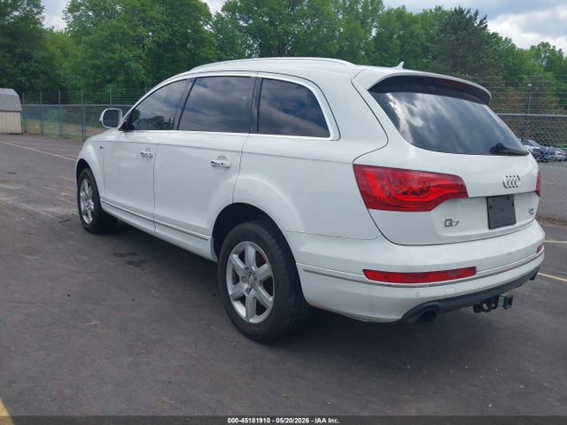 45181910 :رقم المزاد ، WA1LGAFEXFD025940 vin ، 2015 Audi Q7 3.0t Premium مزاد بيع