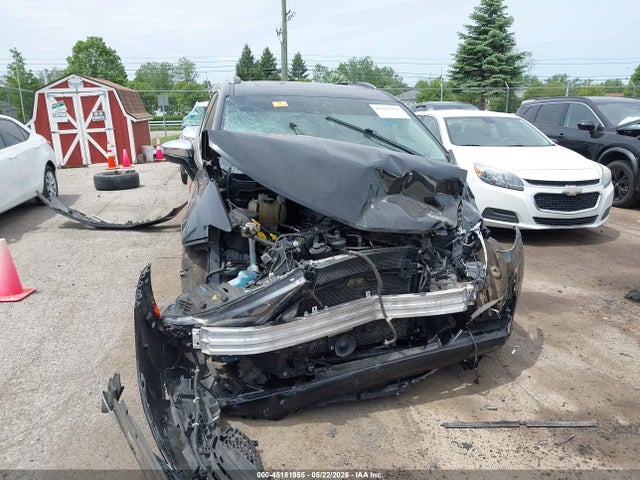 45181955 :رقم المزاد ، 2C4RC1GG0JR226179 vin ، 2018 Chrysler Pacifica Limited مزاد بيع