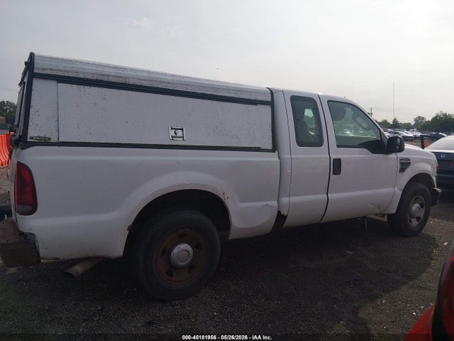 45181956 :رقم المزاد ، 1FTNX20548EB66674 vin ، 2008 Ford F-250 Lariat/xl/xlt مزاد بيع
