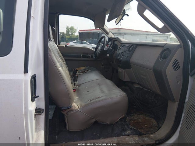 45181956 :رقم المزاد ، 1FTNX20548EB66674 vin ، 2008 Ford F-250 Lariat/xl/xlt مزاد بيع