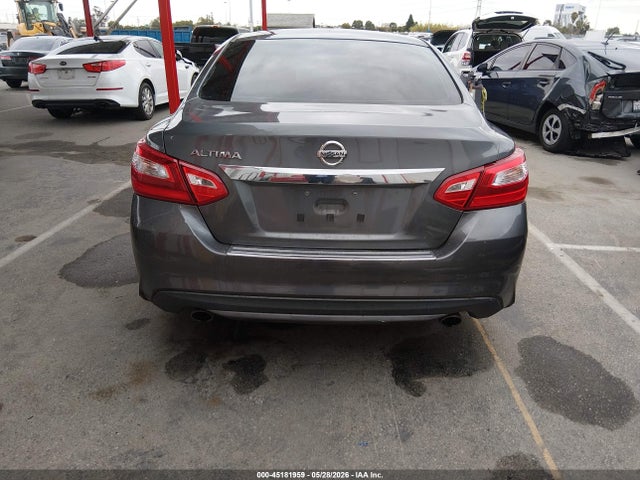 2017 Nissan Altima 2.5 S მანქანა იყიდება აუქციონზე, vin: 1N4AL3AP4HN344217, აუქციონის ნომერი: 45181959