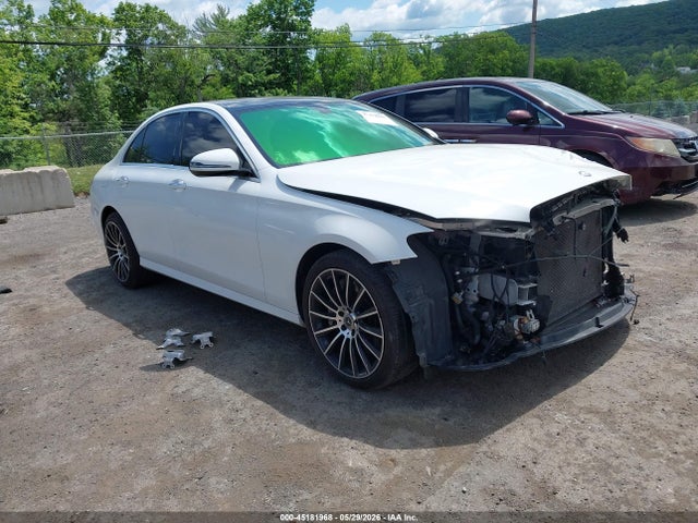 Продаж на аукціоні авто 2017 Mercedes-benz E 300 4matic, vin: WDDZF4KB1HA101054, номер лоту: 45181968