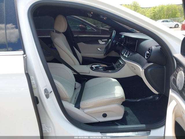 Продаж на аукціоні авто 2017 Mercedes-benz E 300 4matic, vin: WDDZF4KB1HA101054, номер лоту: 45181968