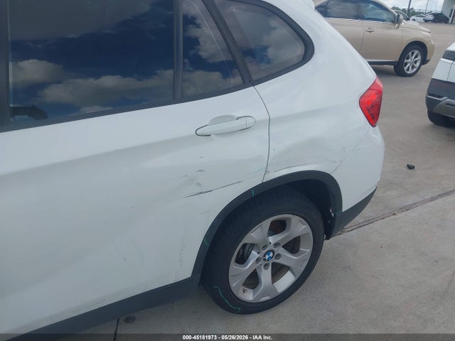 BMW X1 Sdrive28i 2015 WBAVM1C58FV315919 Image 6