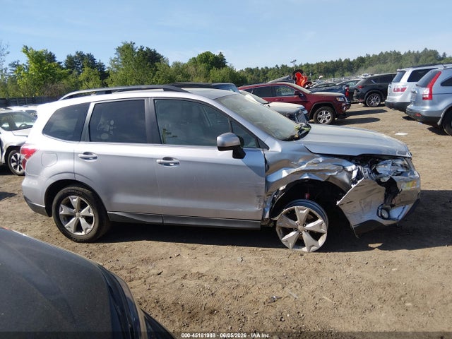 Subaru Forester 2.5i Limited 2015 JF2SJARC3FH842061 Image 13