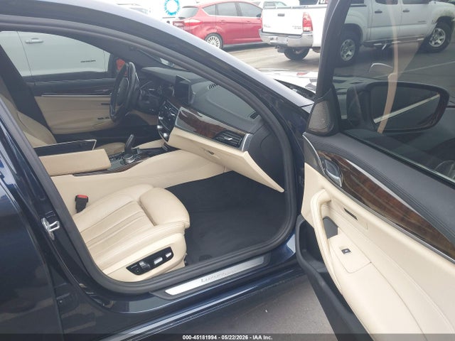 Продаж на аукціоні авто 2017 Bmw 540i, vin: WBAJE5C38HG915235, номер лоту: 45181994