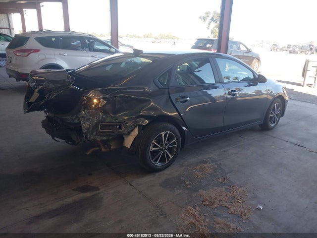 KIA Forte Lxs 2023 3KPF24AD1PE680005 Image 4