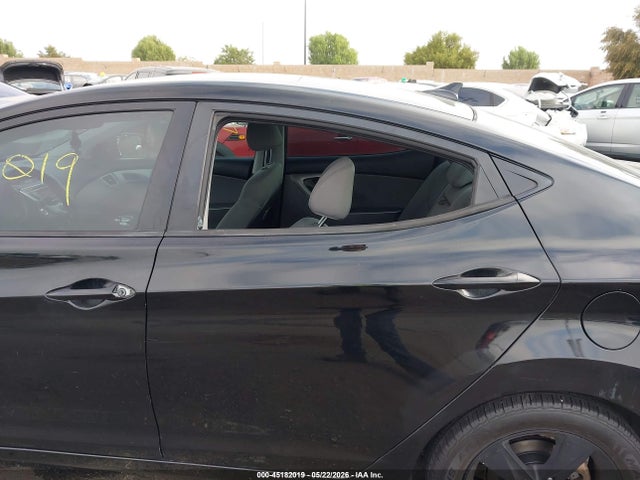 Продаж на аукціоні авто 2012 Hyundai Elantra Gls (ulsan Plant), vin: KMHDH4AE0CU245188, номер лоту: 45182019