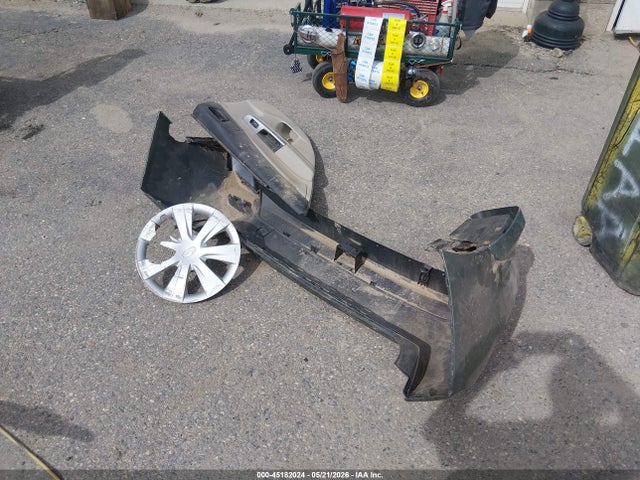 45182024 :رقم المزاد ، JF1GPAA61FH261656 vin ، 2015 Subaru Impreza 2.0i مزاد بيع