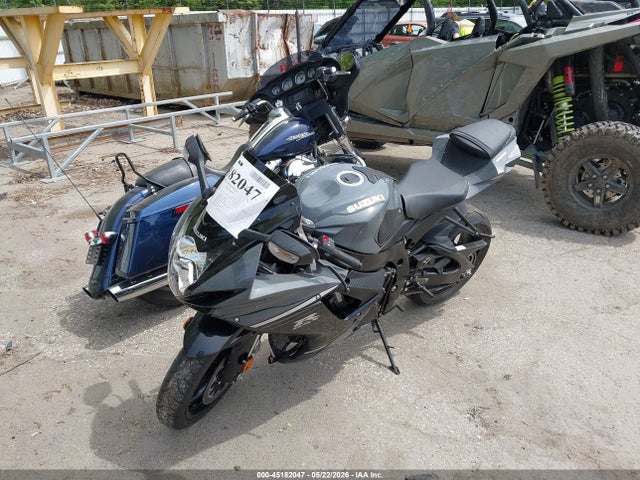 Suzuki GSX-R600 2025 JS1GN7FA7S7101372 Image 2