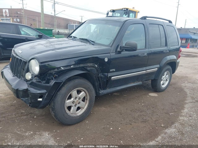 45182054 :رقم المزاد ، 1J4GL48K66W210315 vin ، 2006 Jeep Liberty Sport مزاد بيع