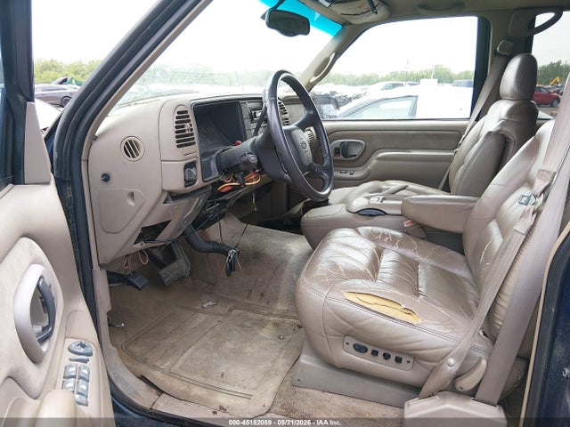 Продажа на аукционе авто 1999 Chevrolet Suburban 1500 Lt, vin: 3GNFK16R5XG122379, номер лота: 45182059