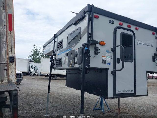 Palomino Real-lite 2023 4X4SRC603PN118221 Image 3