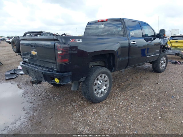 45182107 :رقم المزاد ، 1GC1KWE80FF102954 vin ، 2015 Chevrolet Silverado 2500hd Ltz مزاد بيع