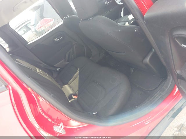 ZACNJBBB9KPK40090 Jeep Renegade Latitude 4x4