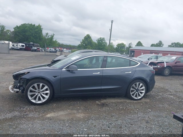 Продажа на аукционе авто 2020 Tesla Model 3 Long Range Dual Motor All-wheel Drive, vin: 5YJ3E1EB0LF588924, номер лота: 45182123