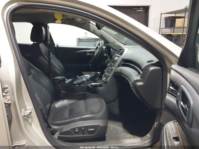 Продажа на аукционе авто 2015 Chevrolet Malibu 1lz, vin: 1G11F5SL6FF252874, номер лота: 45182140