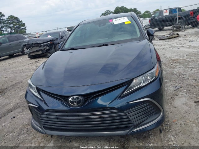 Aukcja sprzedaży 2021 Toyota Camry Le, vin: 4T1C11AK6MU571177, numer aukcji: 45182162