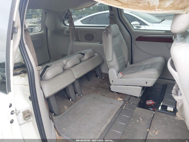 45182163 :رقم المزاد ، 2C8GP64L85R156042 vin ، 2005 Chrysler Town & Country Limited مزاد بيع