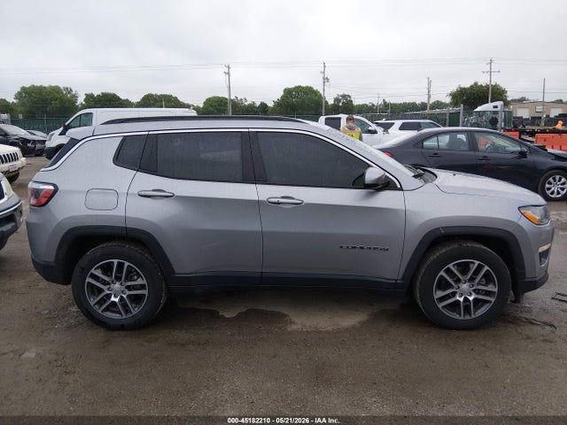 3C4NJCBB9JT108625 Jeep Compass Latitude Fwd