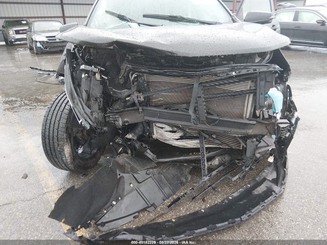 2GNAXWEV8N6103339 Chevrolet Equinox Awd Rs